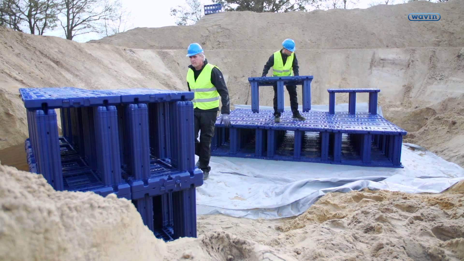 10 maatregelen om overstromingen in stedelijke gebieden te voorkomen - 5. Installeer ondergrondse regenwaterbuffer- en infiltratiesystemen.  