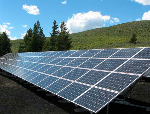 Uso de paneles solares reducirá más de 62 mil toneladas de dióxido de carbono